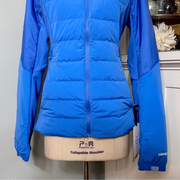 Lululemon Down For It All Jacket Winter Coat Pipe Dream Blue Size 12 NWT - Picture 7 of 16